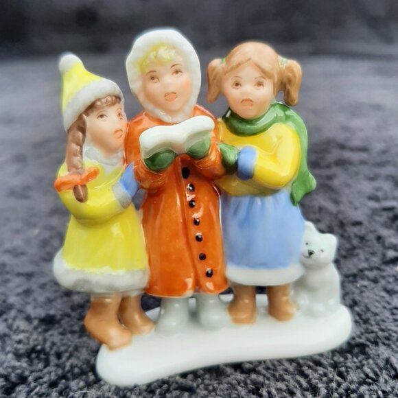 Hutschenreuther Porcelain Christmas 2.5" Figure Carolers Advent Singers - Picture 5 of 8